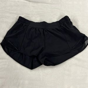 Lululemon Hotty Hot Short II